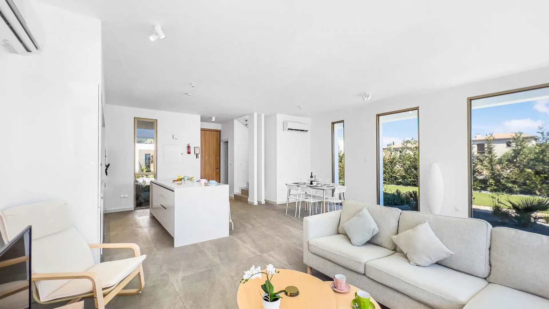 Azure Seaview - Garnet Villa Protaras