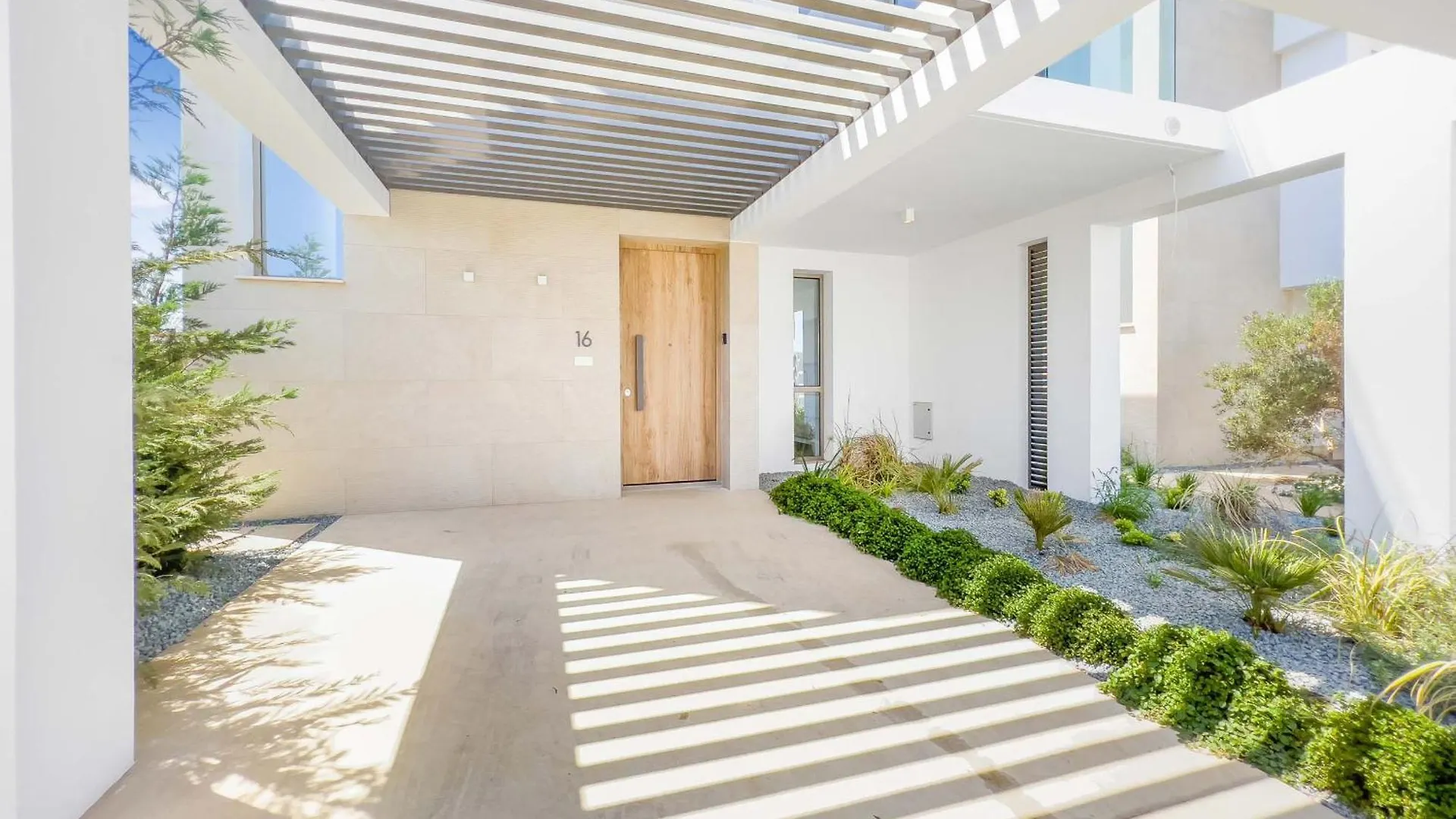 Azure Seaview - Garnet Villa Protaras